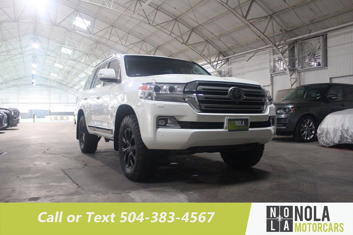 Used 2019 Toyota Land Cruiser image 6