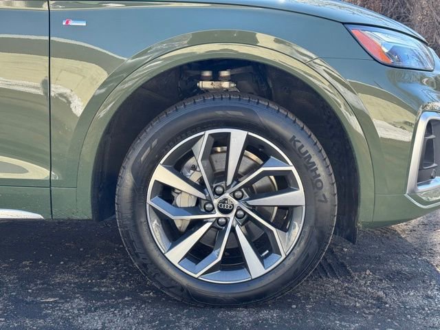 Certified 2025 Audi Q5 2.0T Premium Plus w/ Premium Plus Package image 9