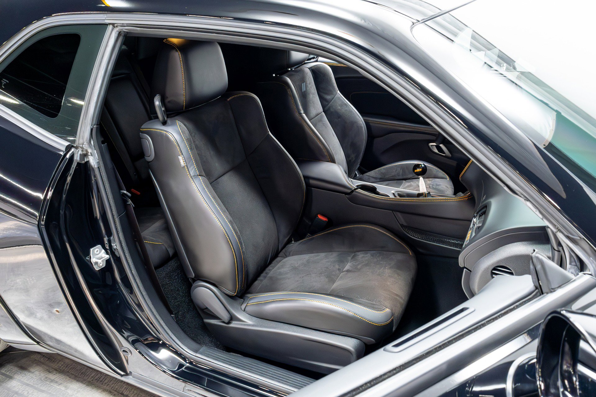 Used 2022 Dodge Challenger R/T Scat Pack RWD image 30
