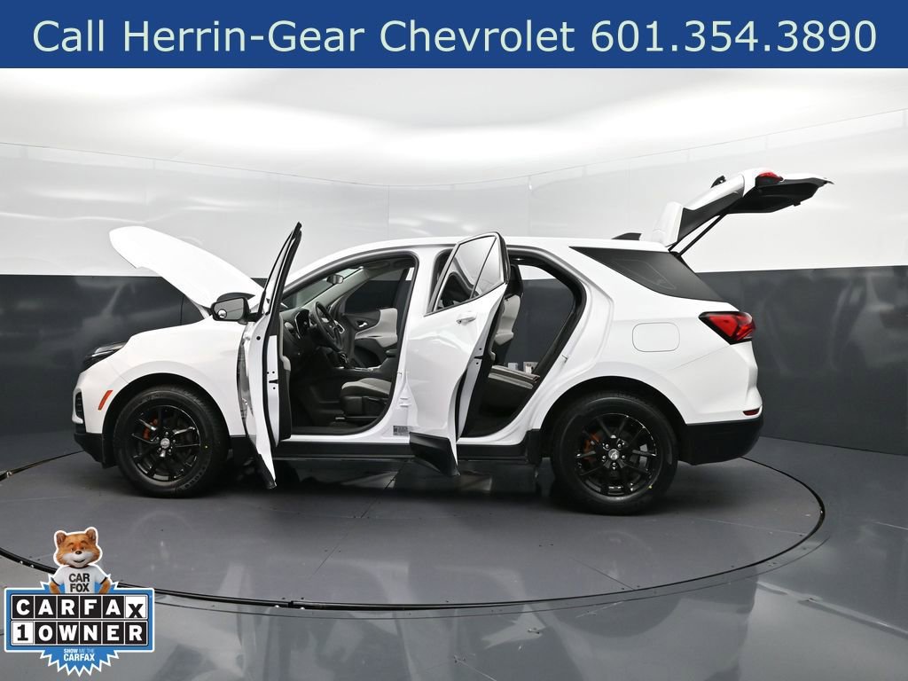 Used 2024 Chevrolet Equinox LS image 47