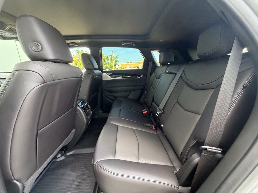 New 2026 Cadillac XT5 Premium Luxury w/ Driver Assist Package FWD image 18