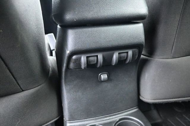 Used 2017 Jeep Wrangler Unlimited Sport w/ Quick Order Package 24S AWD/4WD image 32