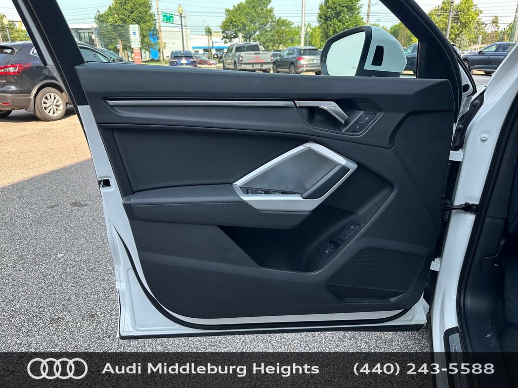 Certified 2023 Audi Q3 2.0T Premium Plus w/ Premium Plus Package AWD/4WD image 16