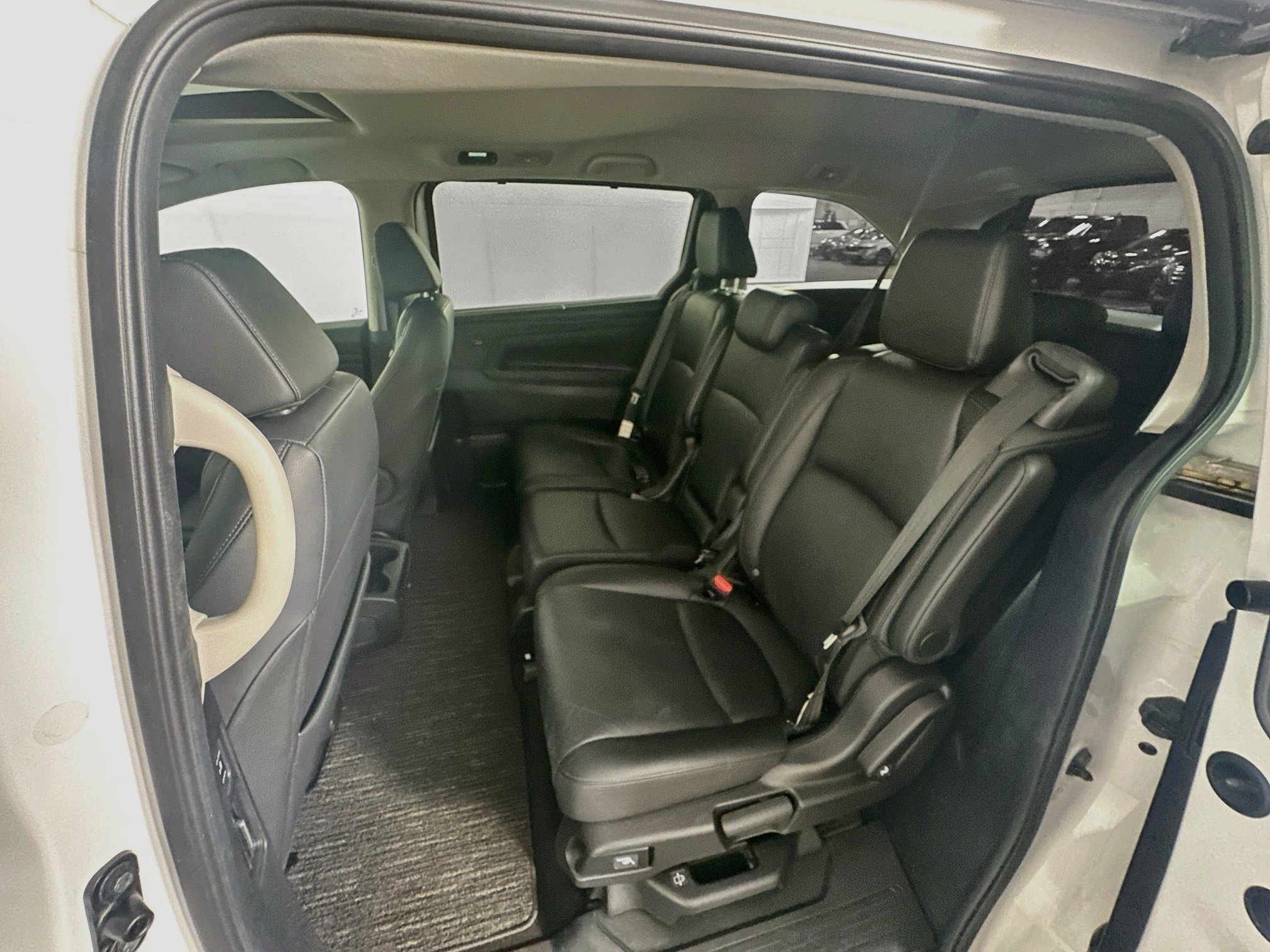 Used 2025 Honda Odyssey EX-L image 28