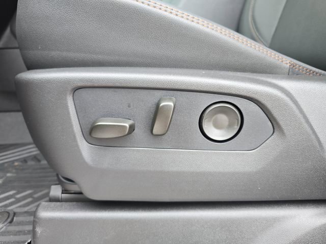 New 2026 GMC Sierra 1500 AT4 w/ AT4 Premium Package image 18