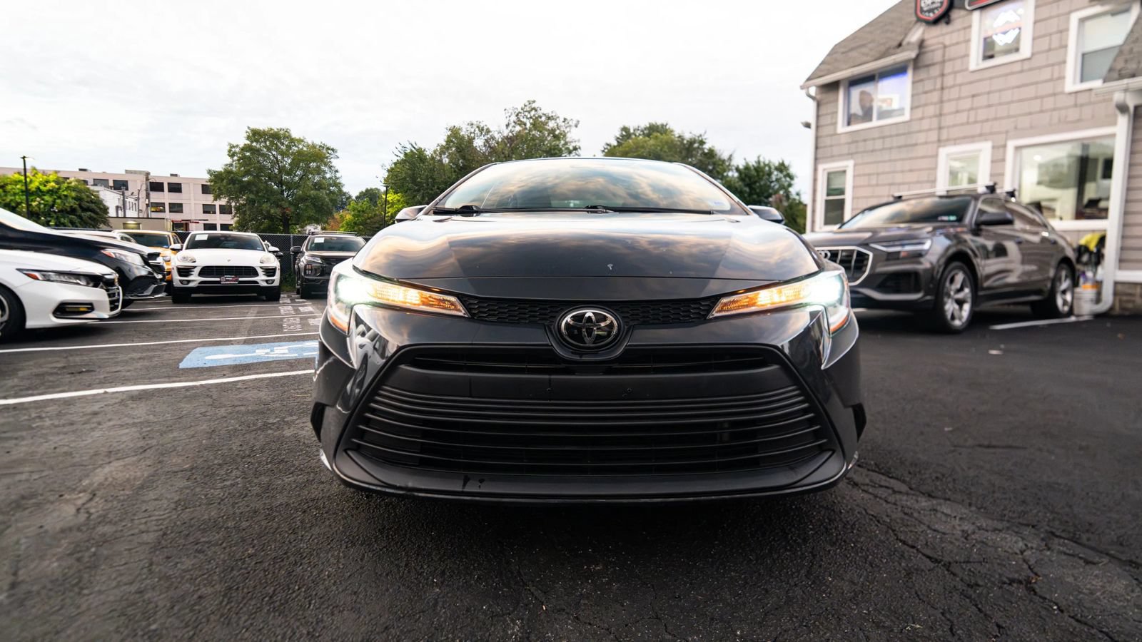 Used 2024 Toyota Corolla LE FWD image 9