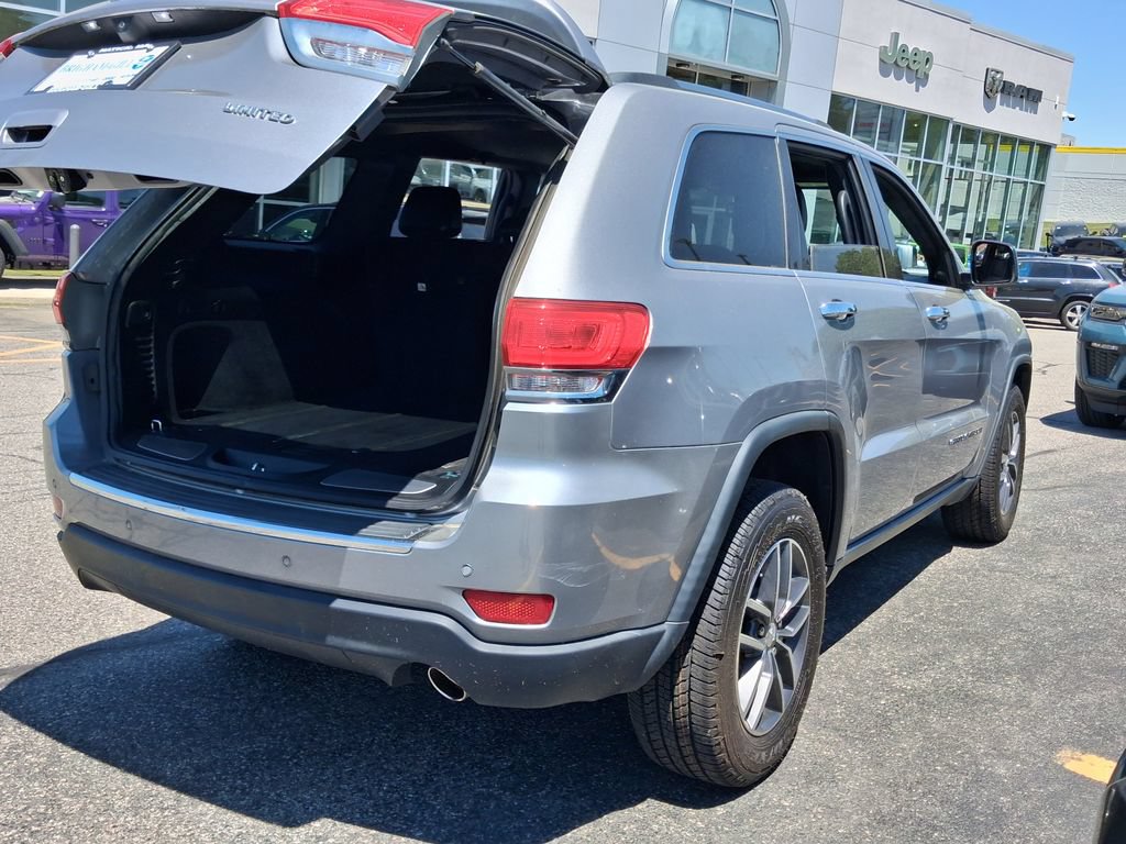 Certified 2017 Jeep Grand Cherokee Limited AWD/4WD image 11