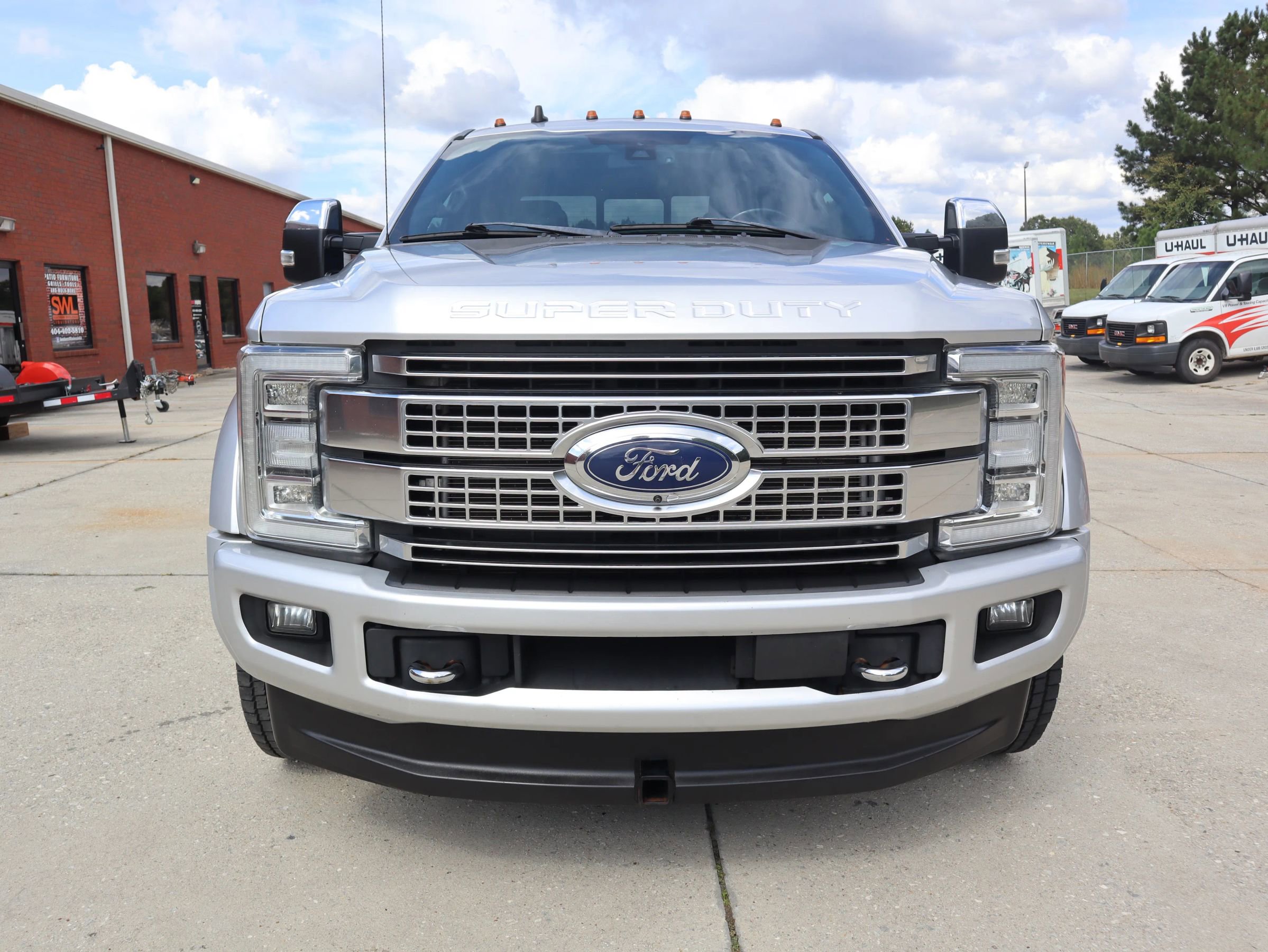 Used 2019 Ford F450 Platinum image 9