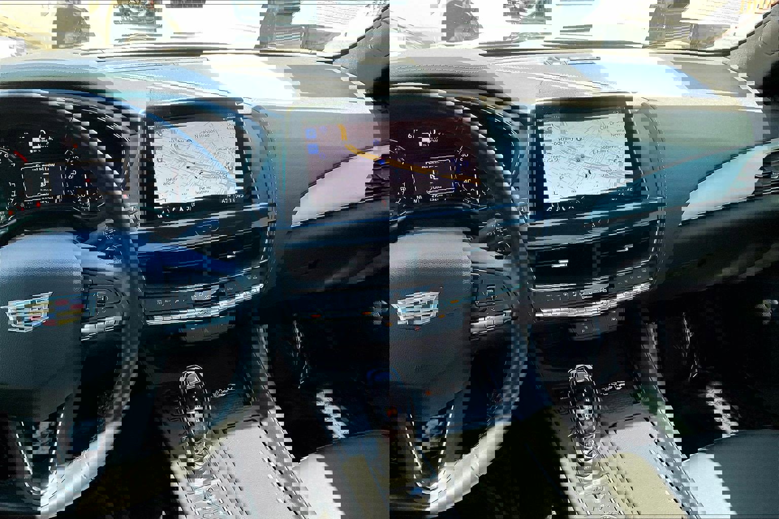 Used 2023 Cadillac CT5 Luxury w/ Sun And Sound Package RWD image 6