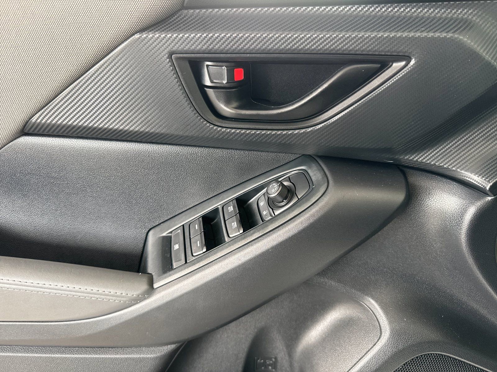 Used 2024 Subaru Crosstrek 2.0i Premium w/ Popular Package #4 AWD/4WD image 11