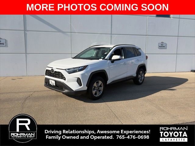 Used 2024 Toyota RAV4 XLE FWD image 1
