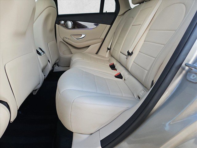 Used 2020 Mercedes-Benz GLC 300 image 20