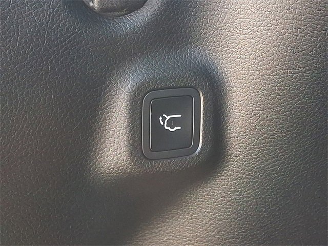 Used 2026 Jeep Compass Limited image 30