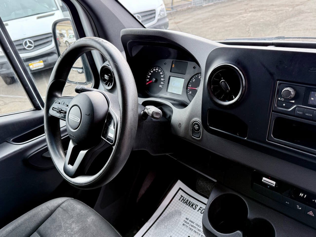 Used 2019 Freightliner Sprinter 2500 RWD image 14