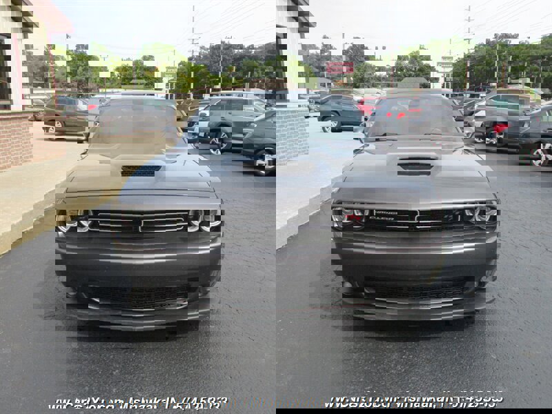 Used 2020 Dodge Challenger R/T image 4