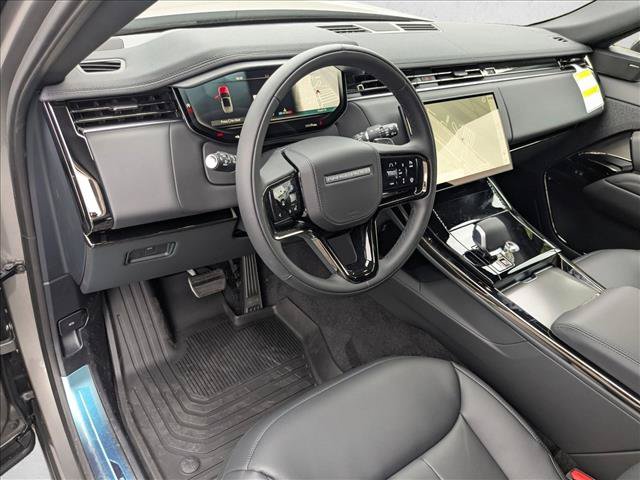 New 2026 Land Rover Range Rover Sport Dynamic SE AWD/4WD image 3