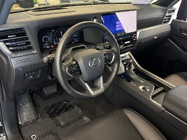 Certified 2025 Lexus GX 550 w/ Accessory Package (2T) AWD/4WD image 24