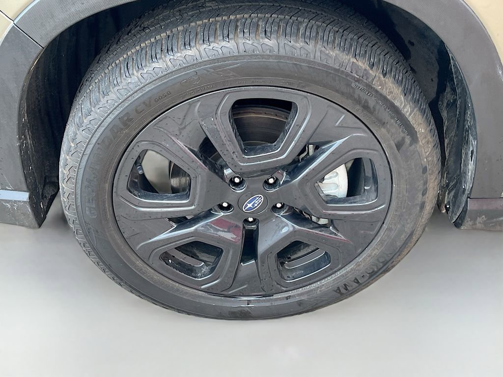 Used 2024 Subaru Ascent Onyx Edition image 34