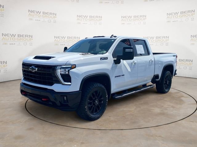 Used 2025 Chevrolet Silverado 2500 LT w/ Trail Boss Package