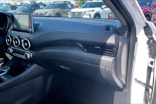 Certified 2025 Nissan Sentra SV image 22