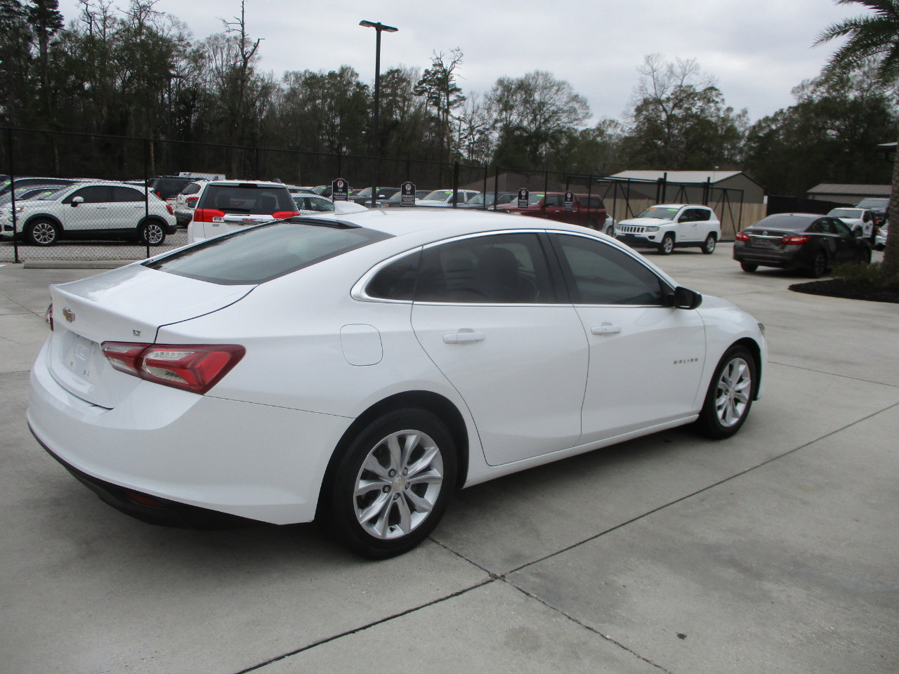Used 2021 Chevrolet Malibu LT image 10