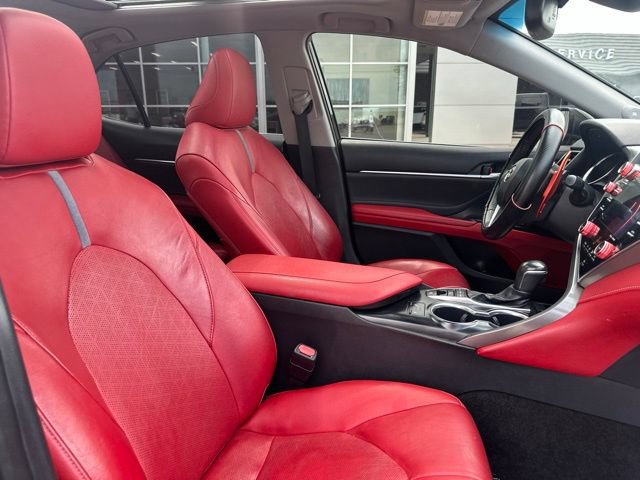 Used 2018 Toyota Camry XSE w/ Driver Assist Package FWD image 9