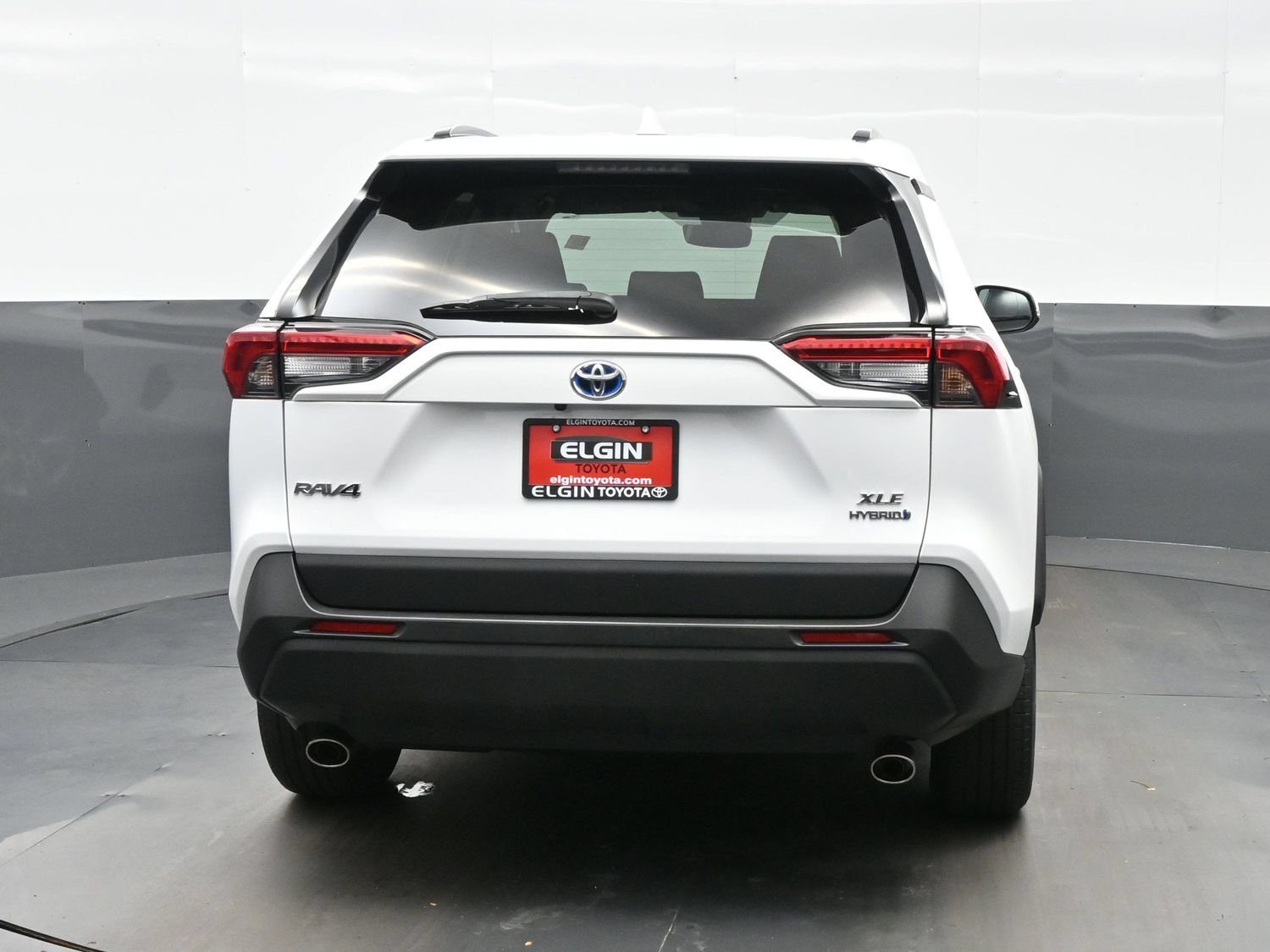 Used 2022 Toyota RAV4 XLE AWD/4WD image 5