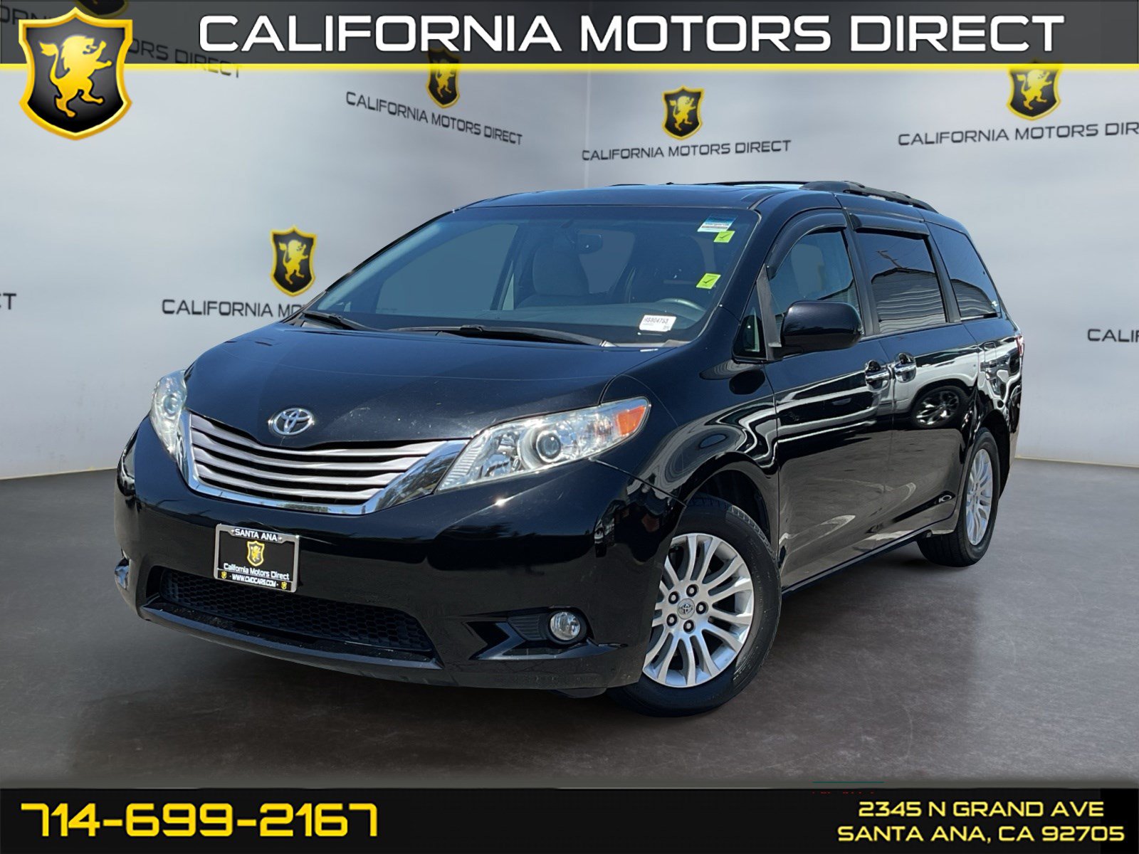 Used 2017 Toyota Sienna XLE w/ XLE Navigation Package