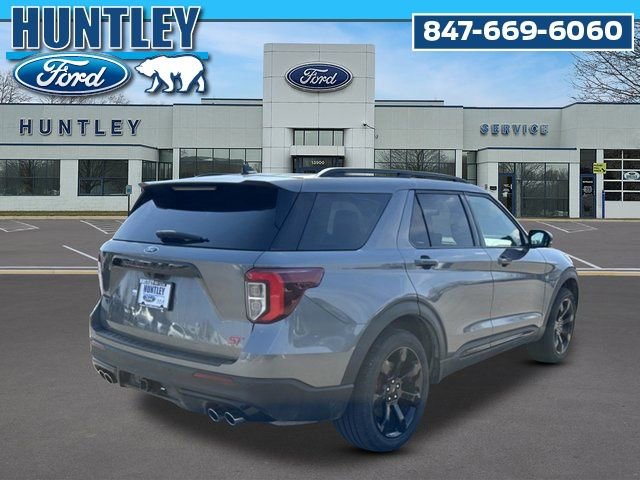 Used 2023 Ford Explorer ST w/ Technology Package image 5