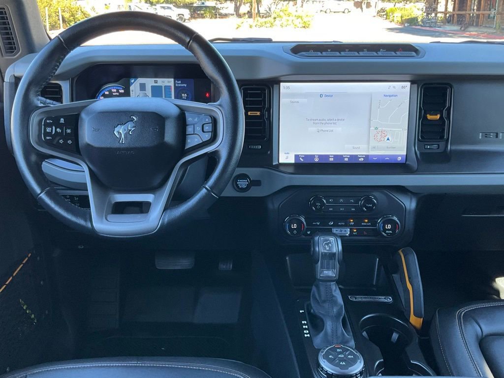 Used 2023 Ford Bronco Badlands image 38