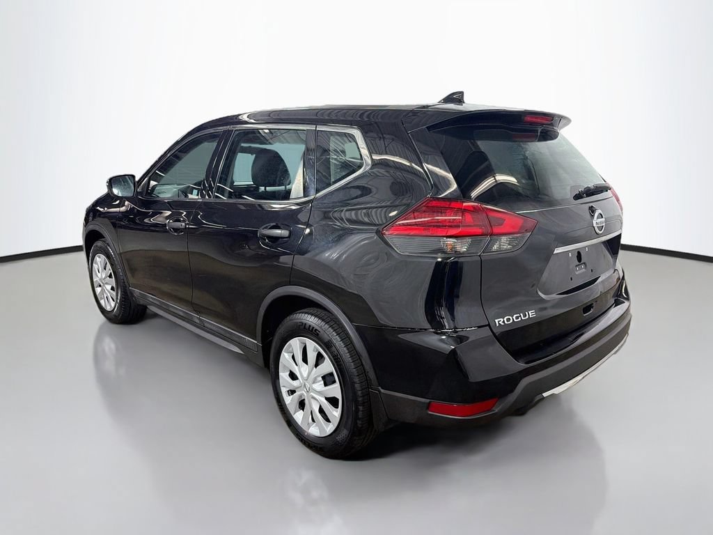 Used 2017 Nissan Rogue S FWD image 7