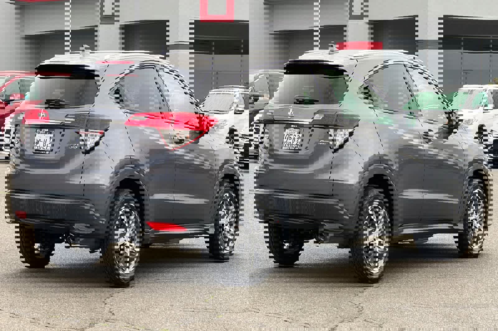 Used 2021 Honda HR-V EX image 2