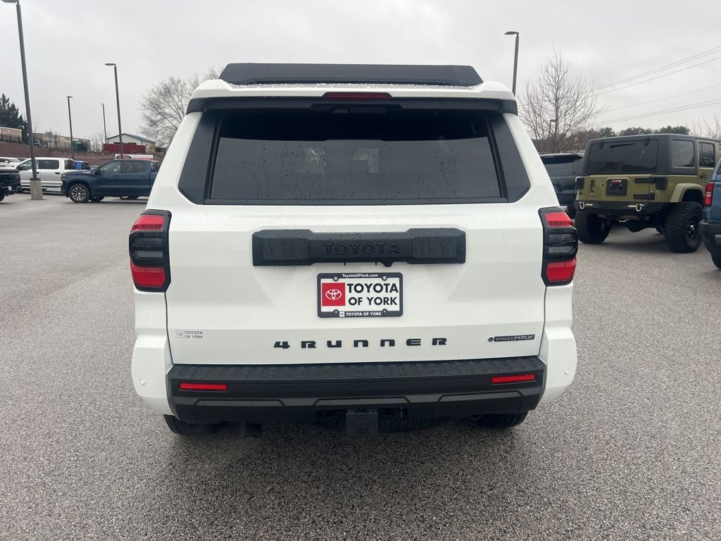 Used 2025 Toyota 4Runner TRD Off-Road Premium AWD/4WD image 5