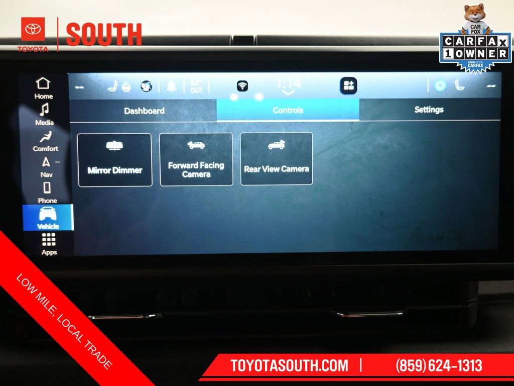 Used 2025 Jeep Wrangler Sahara w/ Technology Group AWD/4WD image 17