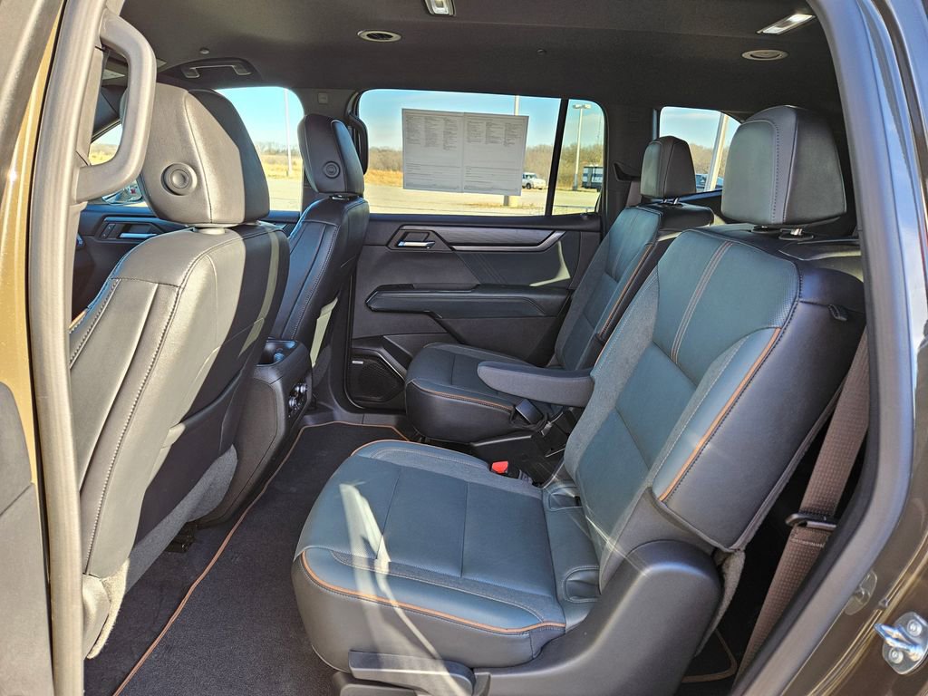 Used 2024 GMC Acadia AT4 w/ Super Cruise Package image 27