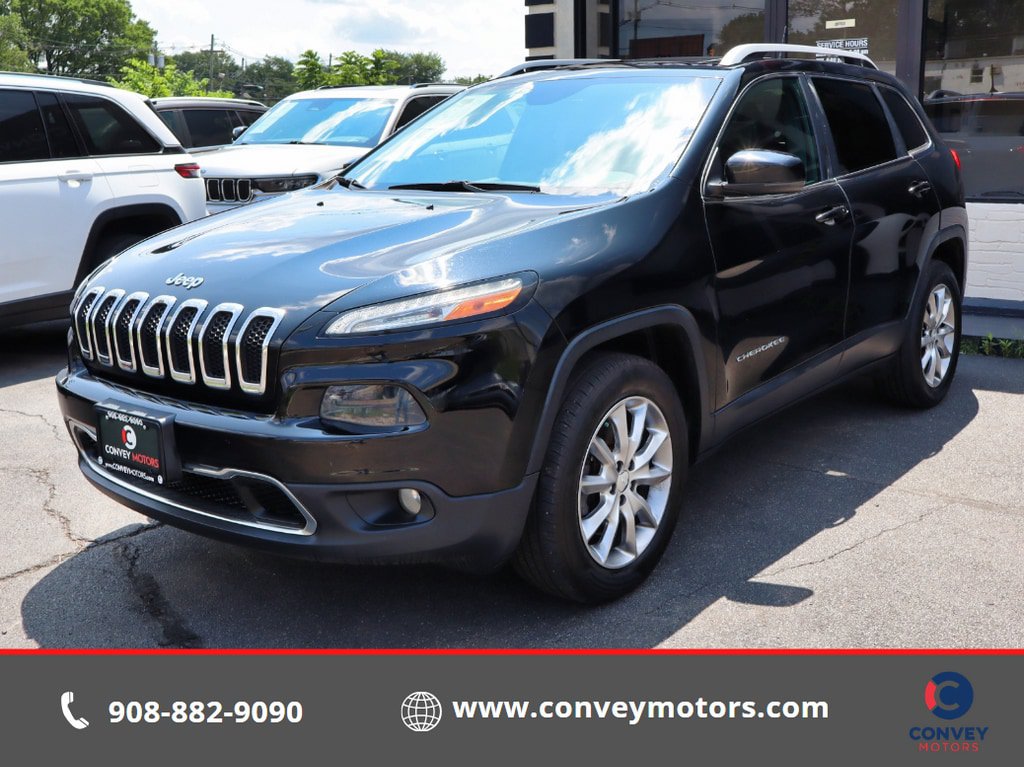 Used 2018 Jeep Cherokee Limited AWD/4WD image 1