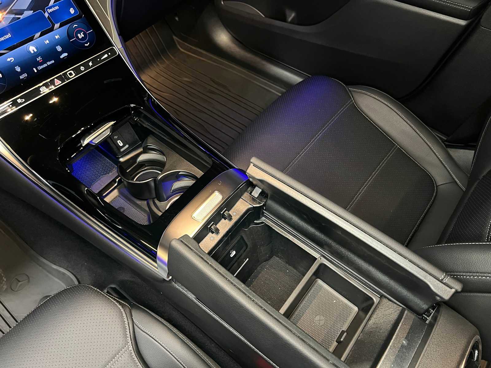 Certified 2025 Mercedes-Benz GLC 300 4MATIC image 34
