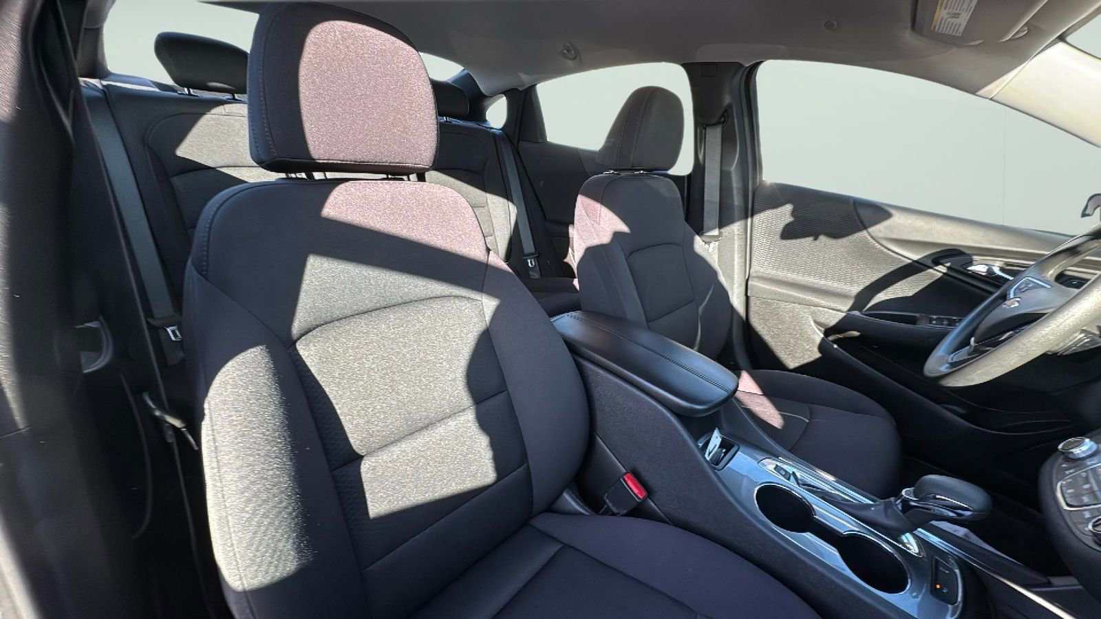 Used 2024 Chevrolet Malibu LT image 18