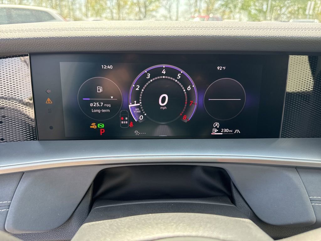 Certified 2026 Volkswagen Tiguan SE R-Line image 29