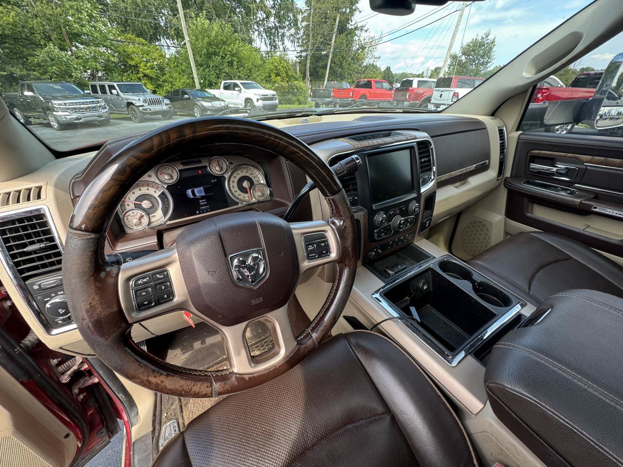 Used 2015 RAM 3500 Laramie Longhorn AWD/4WD image 8