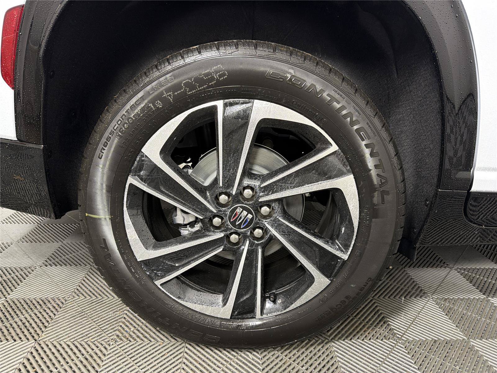 New 2026 Buick Enclave Sport Touring w/ Power Package FWD image 16