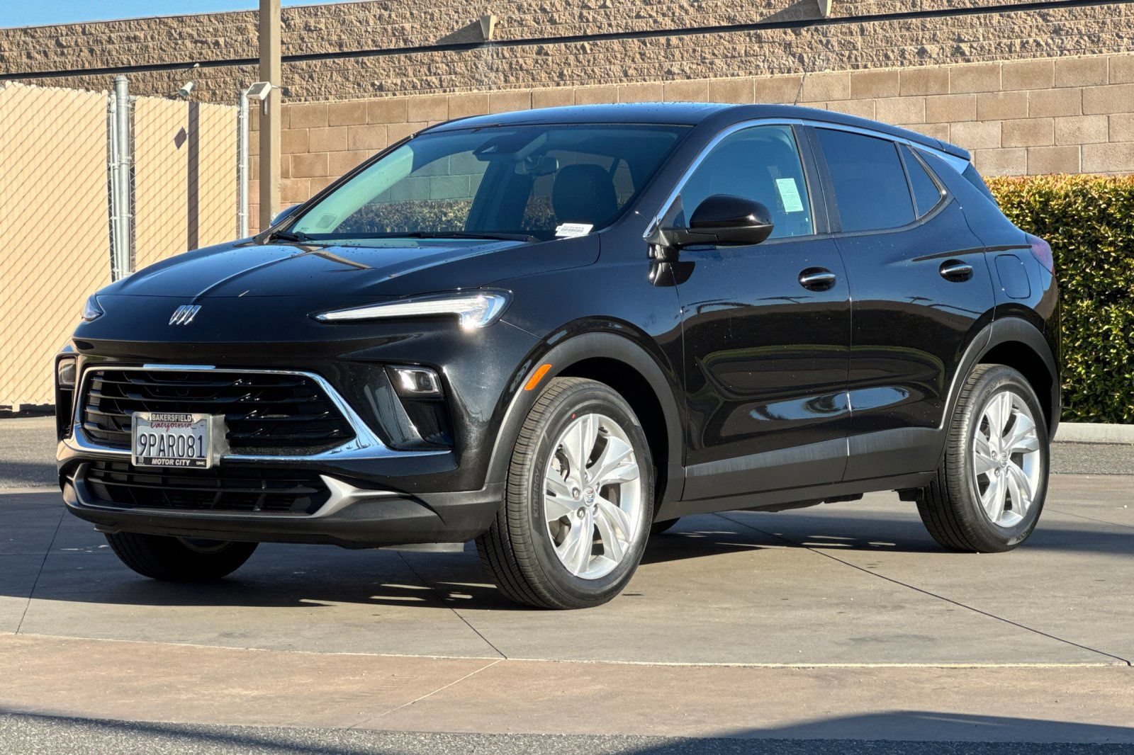 Certified 2024 Buick Encore GX Preferred FWD image 8