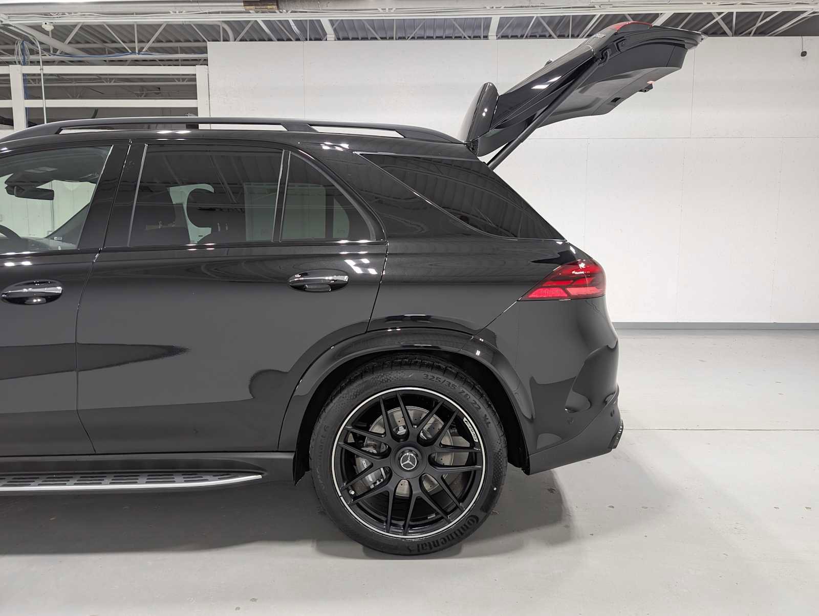 New 2026 Mercedes-Benz GLE 63 AMG S image 9