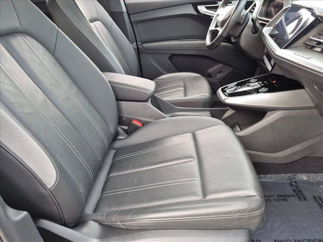 Used 2023 Audi Q4 e-tron Premium Plus w/ Premium Plus RWD image 19