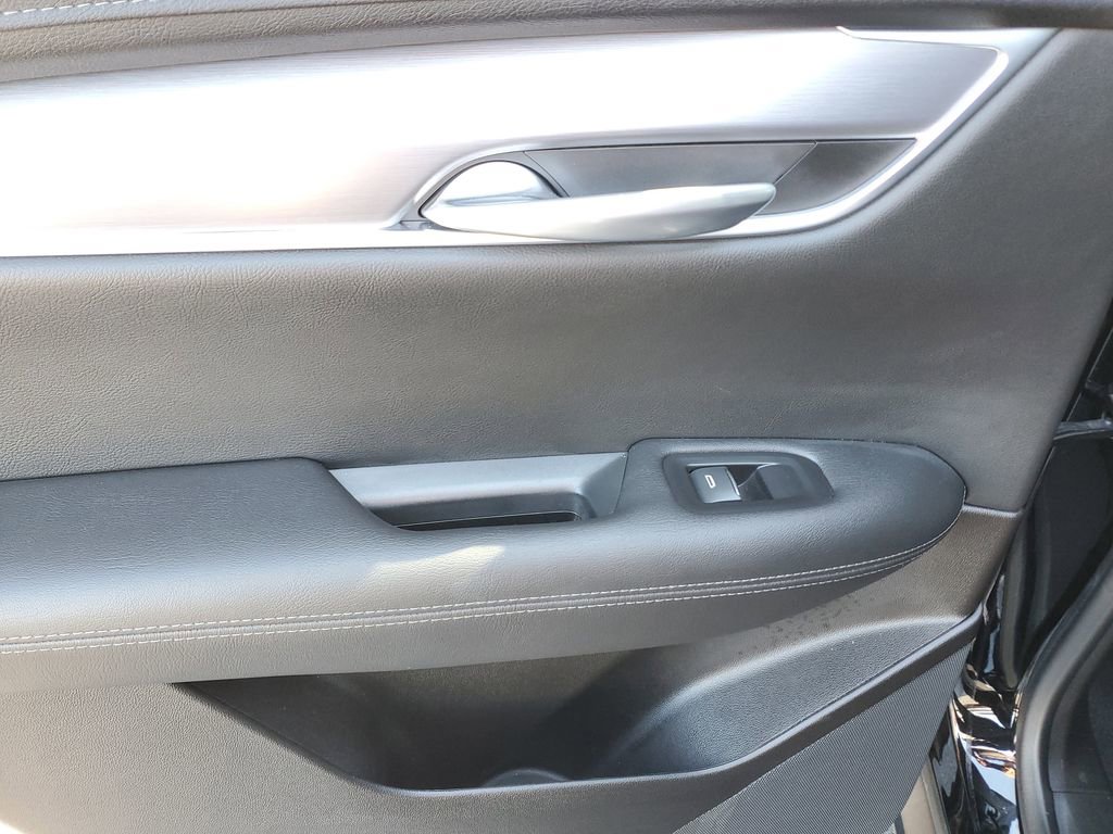 Certified 2022 Cadillac XT5 Luxury image 16