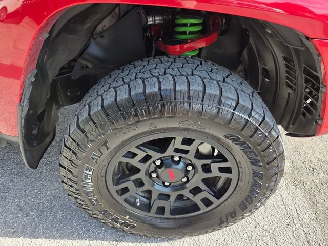 Used 2021 Toyota 4Runner Venture w/ Moonroof Package AWD/4WD image 10