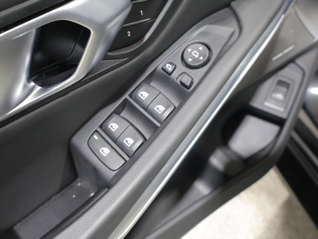 Used 2025 BMW M3 Competition AWD/4WD image 14
