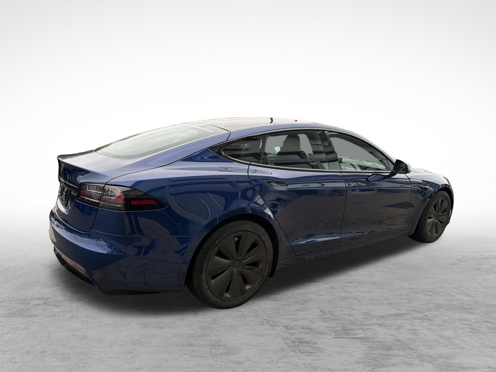 Used 2024 Tesla Model S AWD/4WD image 11