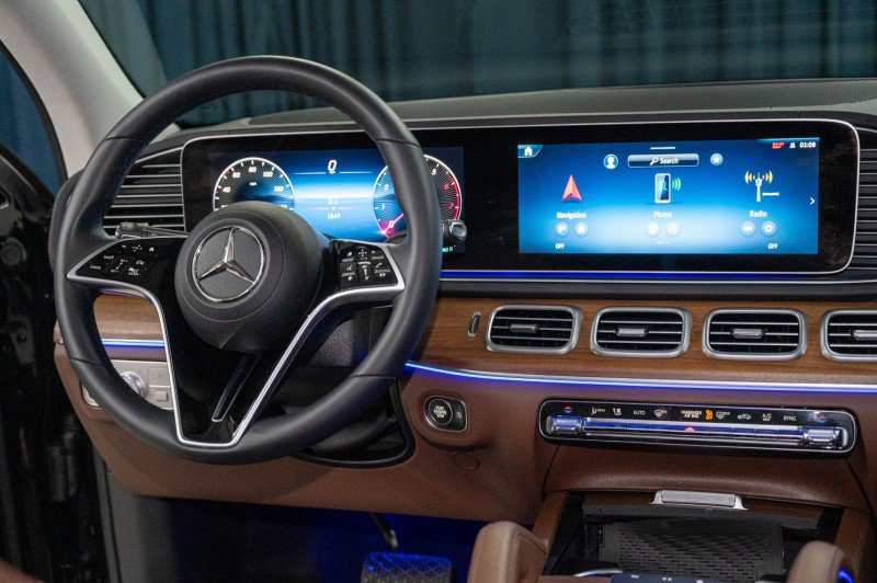 Certified 2026 Mercedes-Benz GLS 450 4MATIC image 19