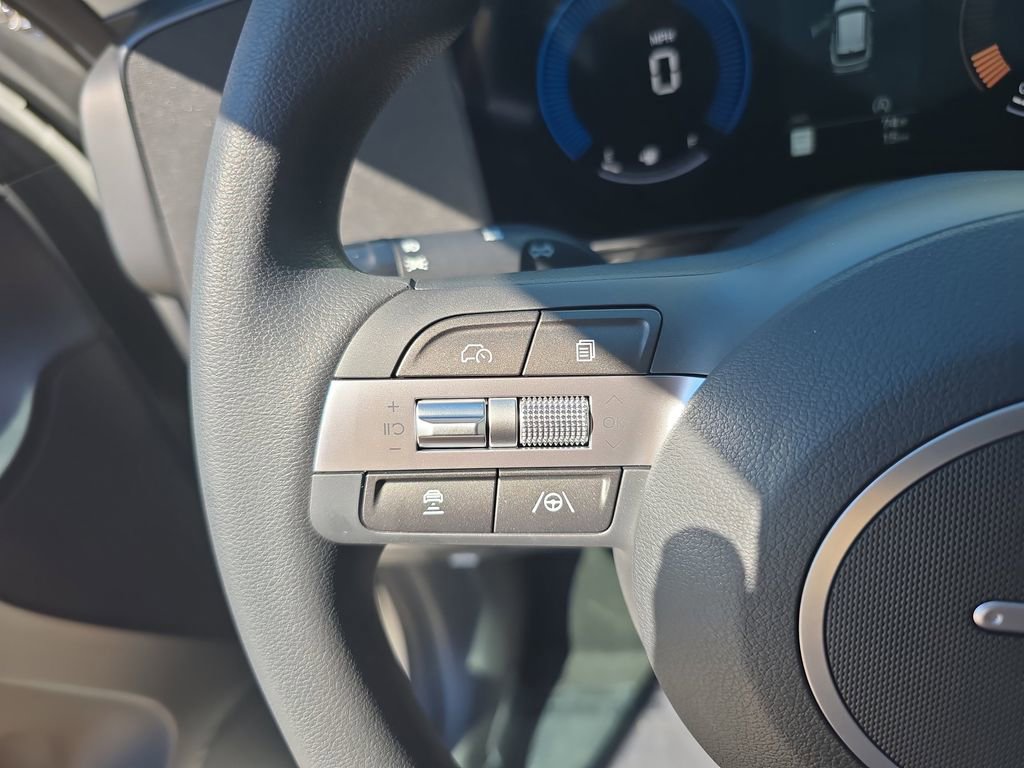 New 2026 Hyundai Kona SE FWD image 18